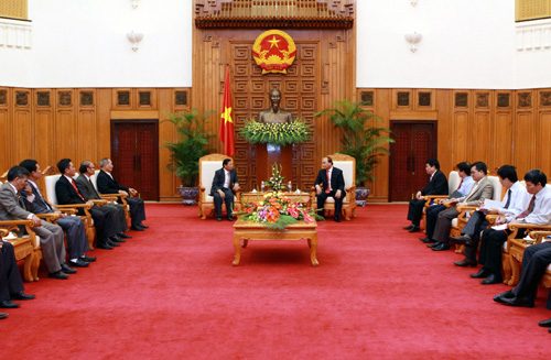 Vietnam aprecia aportes de dignatarios y creyentes religiosos