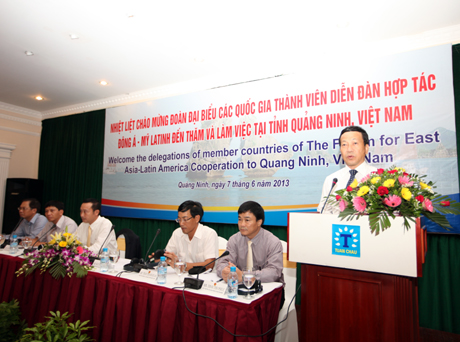 Representantes de FOCALAE interesados en establecer relación con Quang Ninh