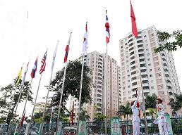 Subida de banderas en el V Festival deportivo escolar del Sudeste asiático