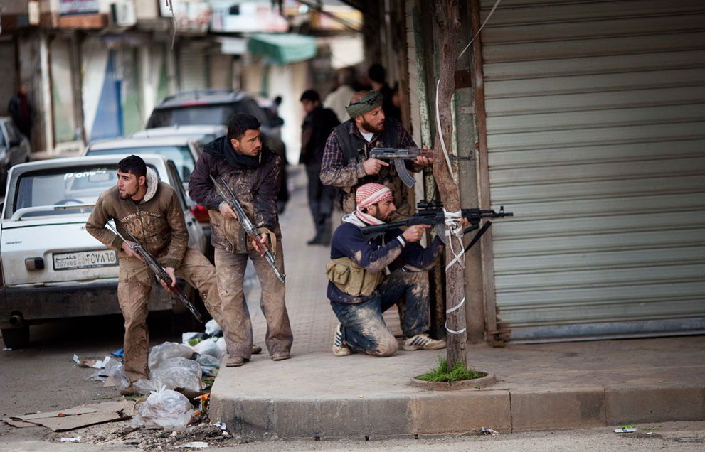 Enfrentamientos en Siria causan numerosas bajas