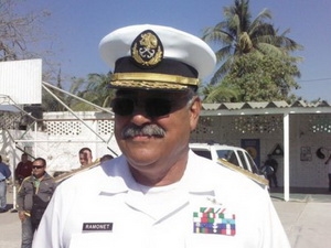 Vicealmirante mexicano muere en emboscada en Michoacán