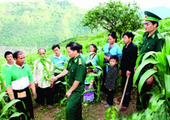 Guardafronteras participan en fomento rural