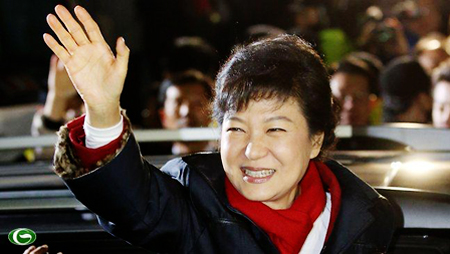 Presidenta surcoreana inicia su visita a Vietnam