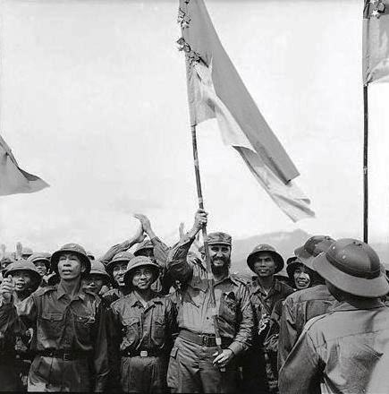 Vietnam conmemora 40 años de la visita del líder cubano Fidel Castro a Quang Tri