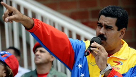 Venezuela expulsa a diplomáticos estadounidenses