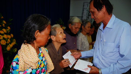 Vietnam conmemora el Día Internacional de las Personas de edad