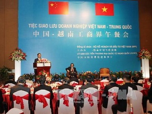 Promueven cooperación comercial e inversionista Vietnam –China