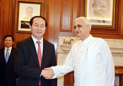 India y Vietnam por ampliar y profundizar relaciones