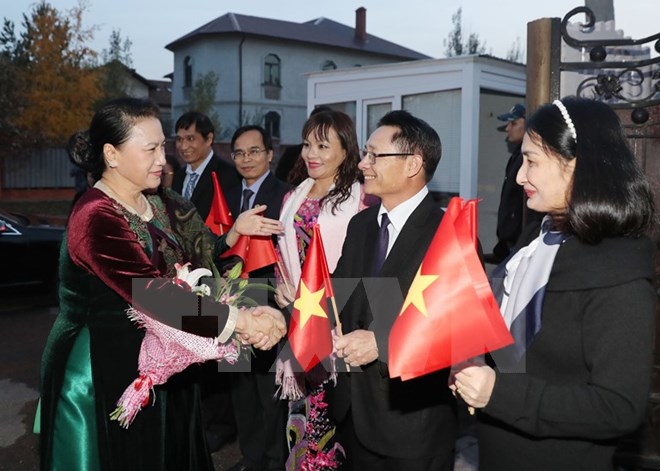 Inician actividades de la presidenta parlamentaria vietnamita en Kazajistán