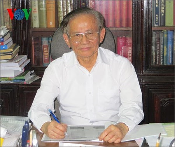 Phan Huy Le, un gran ejemplo de dedicación a las ciencias sociales de Vietnam