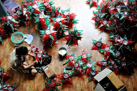 Aldea de fabricación de juguetes tradicionales en la Fiesta del Medio Otoño