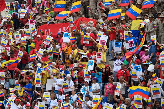 Venezuela recolecta decenas de millones de firmas contra el bloqueo estadounidense