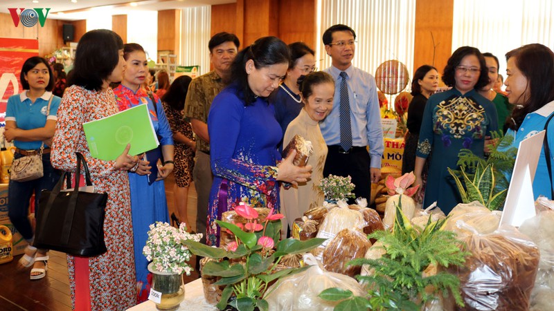 Celebran en Hai Phong Foro de emprendimiento para las mujeres vietnamitas