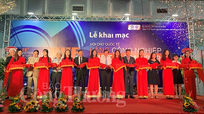 Inauguran Feria Internacional de Productos Industriales Vietnam 2019