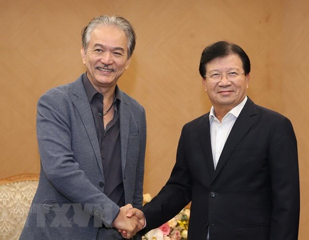 Vietnam y Singapur fortalecen cooperación en logística