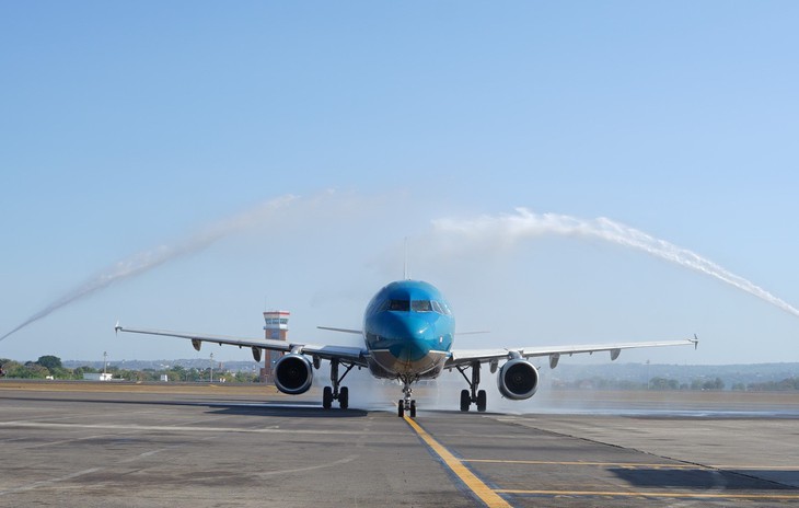 Vietnam Airlines inaugura ruta aérea entre Ciudad Ho Chi Minh e Indonesia