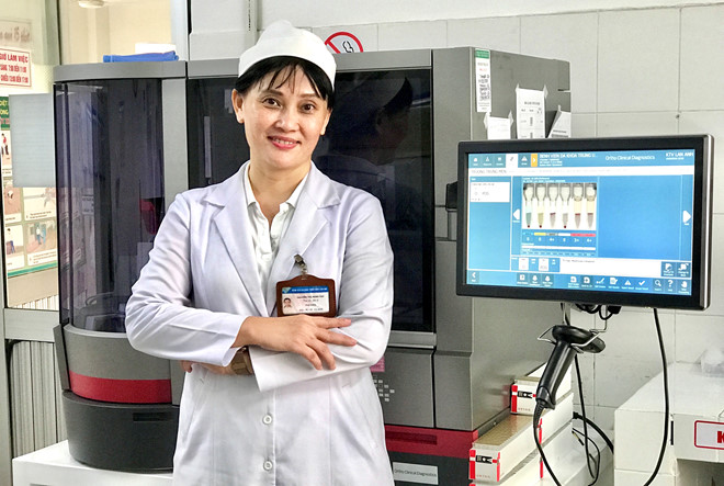 Nguyen Thi Minh Thy, empeñada en diseñar software de hemovigilancia