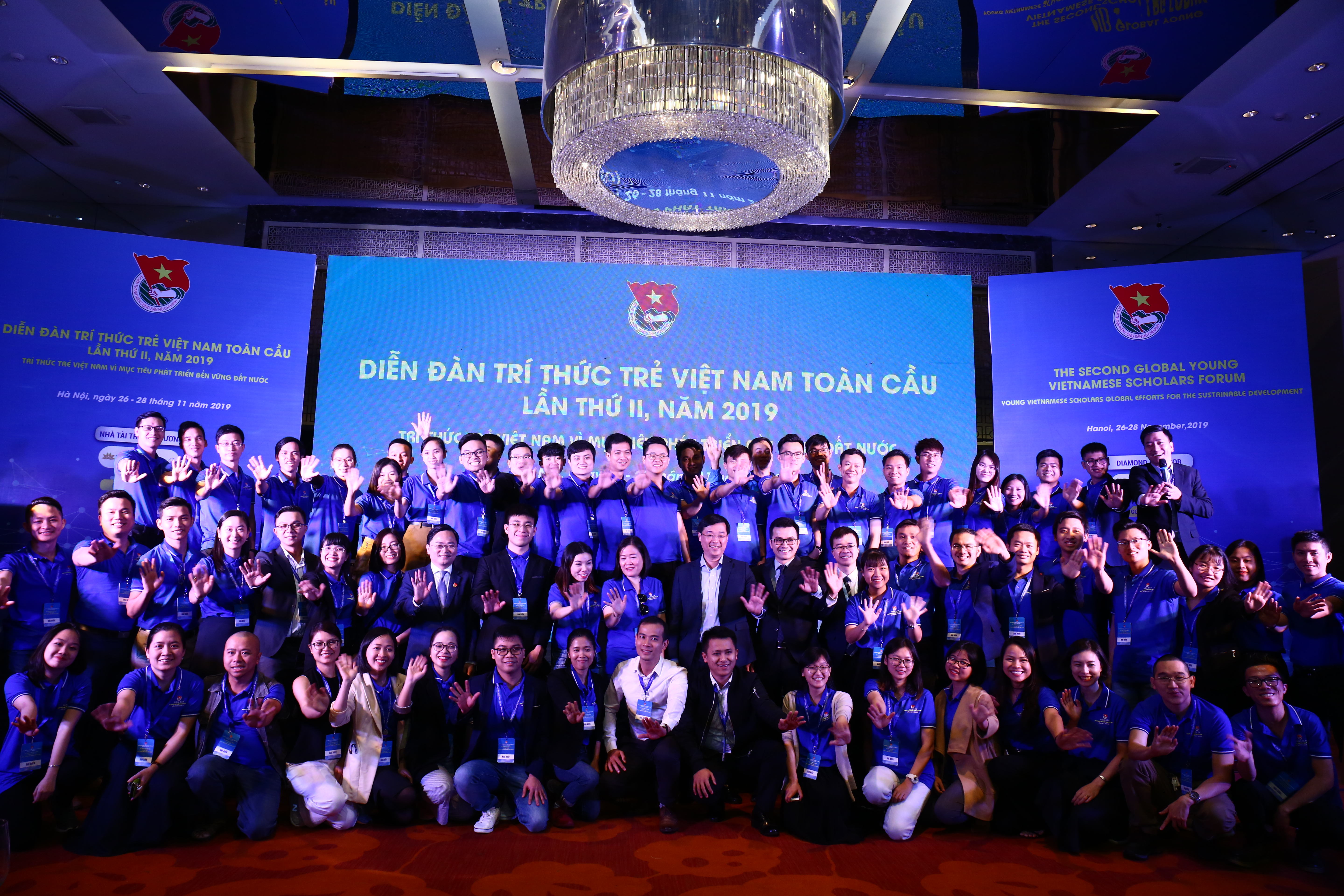 Intelectuales vietnamitas proponen iniciativas en apoyo al desarrollo sostenible del país