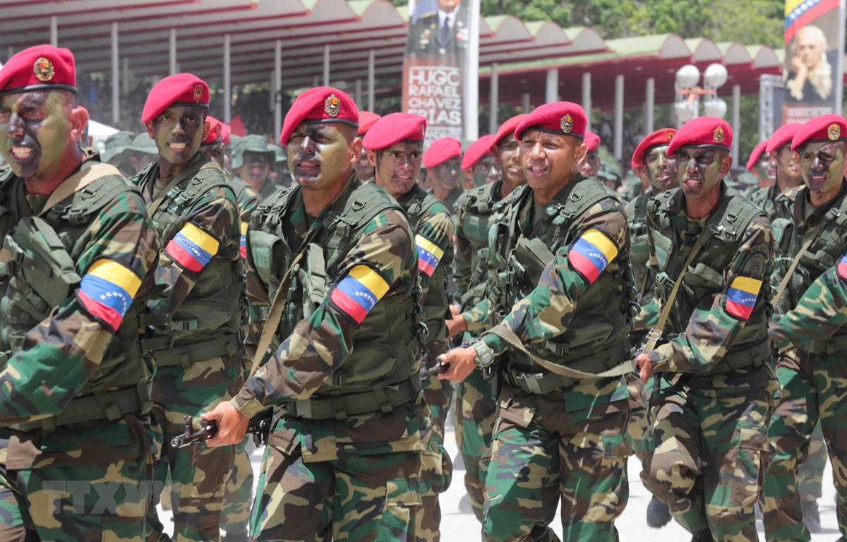 Venezuela realiza ejercicios militares en diversas ciudades