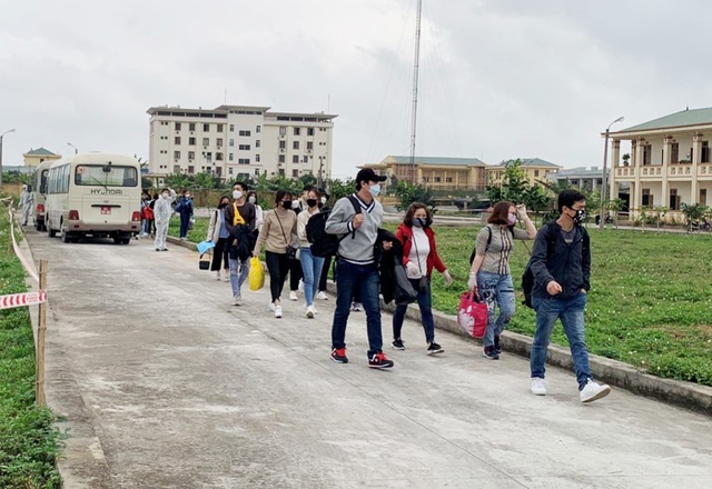 Covid-19: Localidades vietnamitas implementan estrictamente medidas de cuarentena