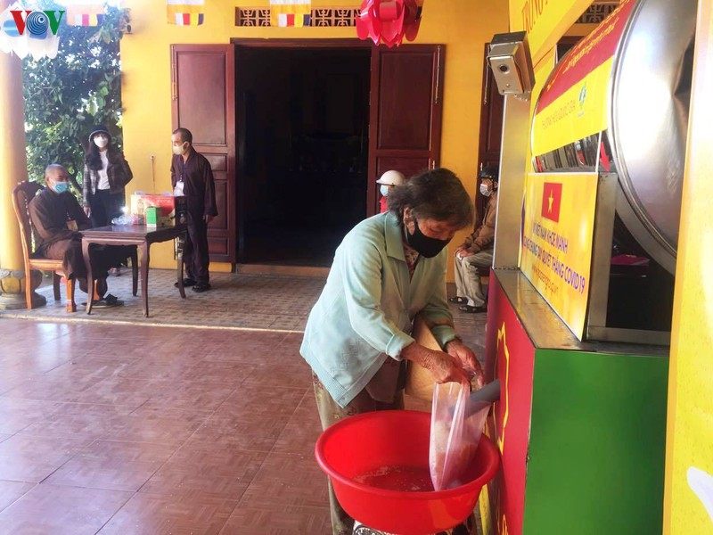 “Cajeros de arroz” habilitados para evitar el hambre durante la cuarentena del coronavirus