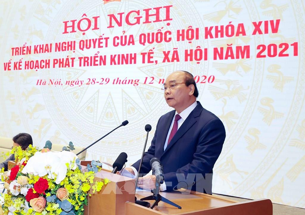 El Gobierno de Vietnam aborda tareas de 2021 en teleconferencia con las localidades