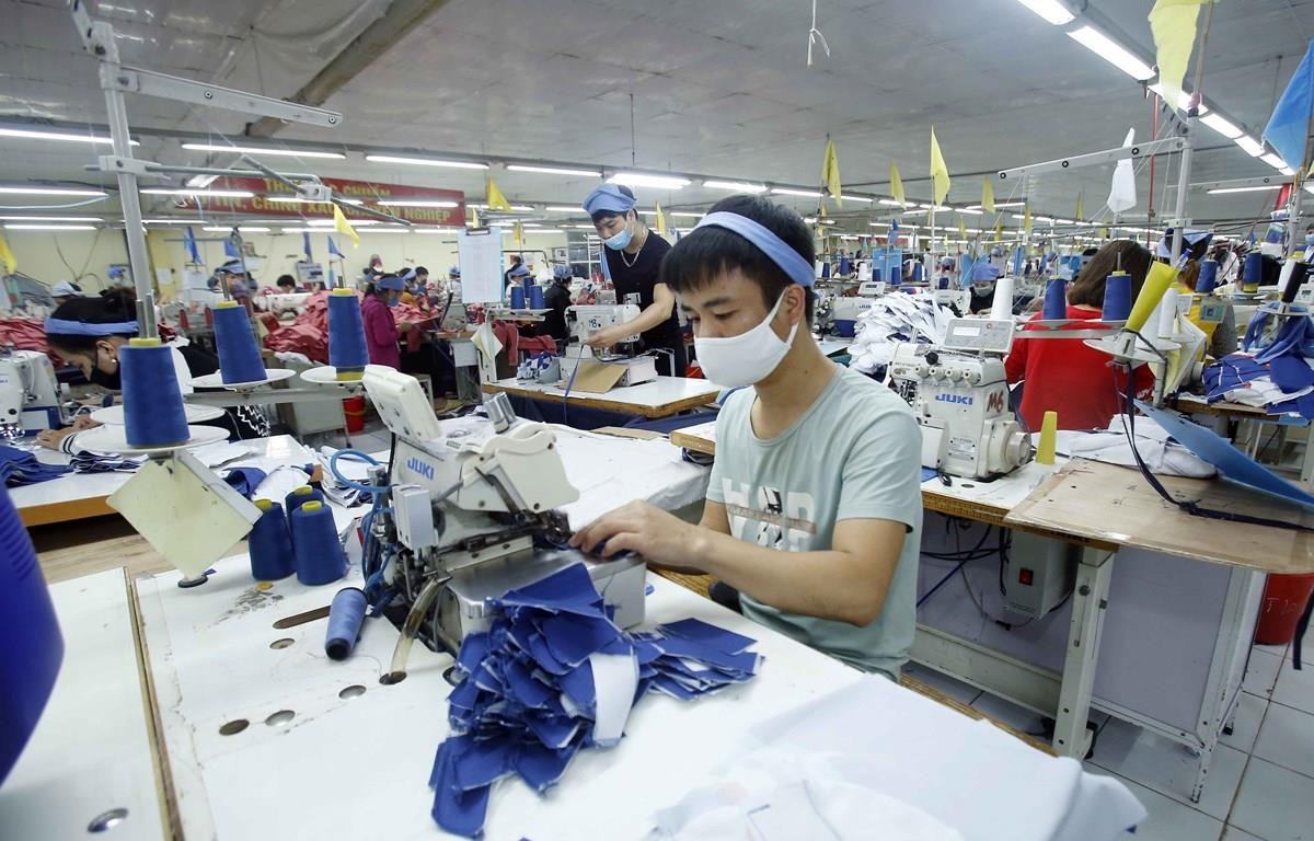 El acuerdo de libre comercio con Reino Unido brinda oportunidades para la industria textil y de calzado de Vietnam