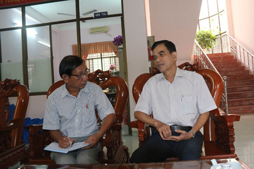 Trabajadores de Tien Giang saludan al XIII Congreso Nacional del Partido