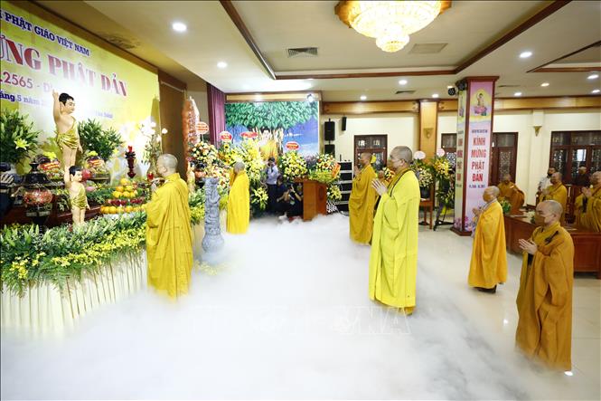 Sangha Budista de Vietnam celebra el Día de Vesak