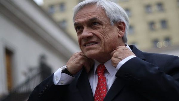 La mayoría de chilenos apoyan acusación constitucional contra el presidente Sebastián Piñera