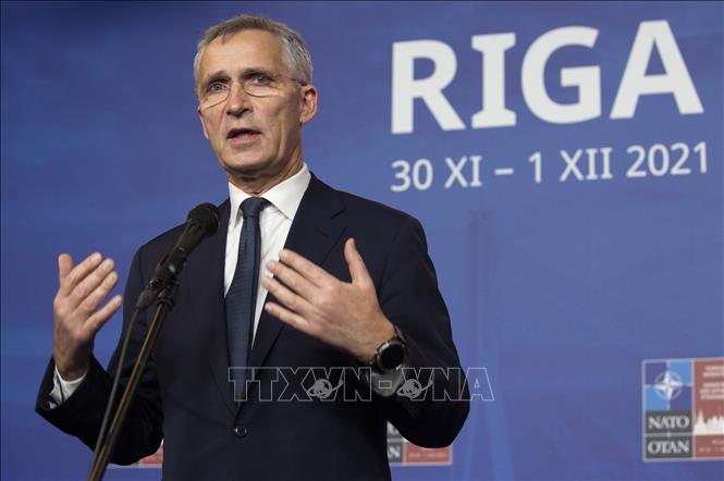La OTAN busca tener un diálogo “significativo” con Rusia a principios de 2022