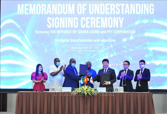 Grupo FPT y Sierra Leona firman acuerdo de cooperación en transformación digital