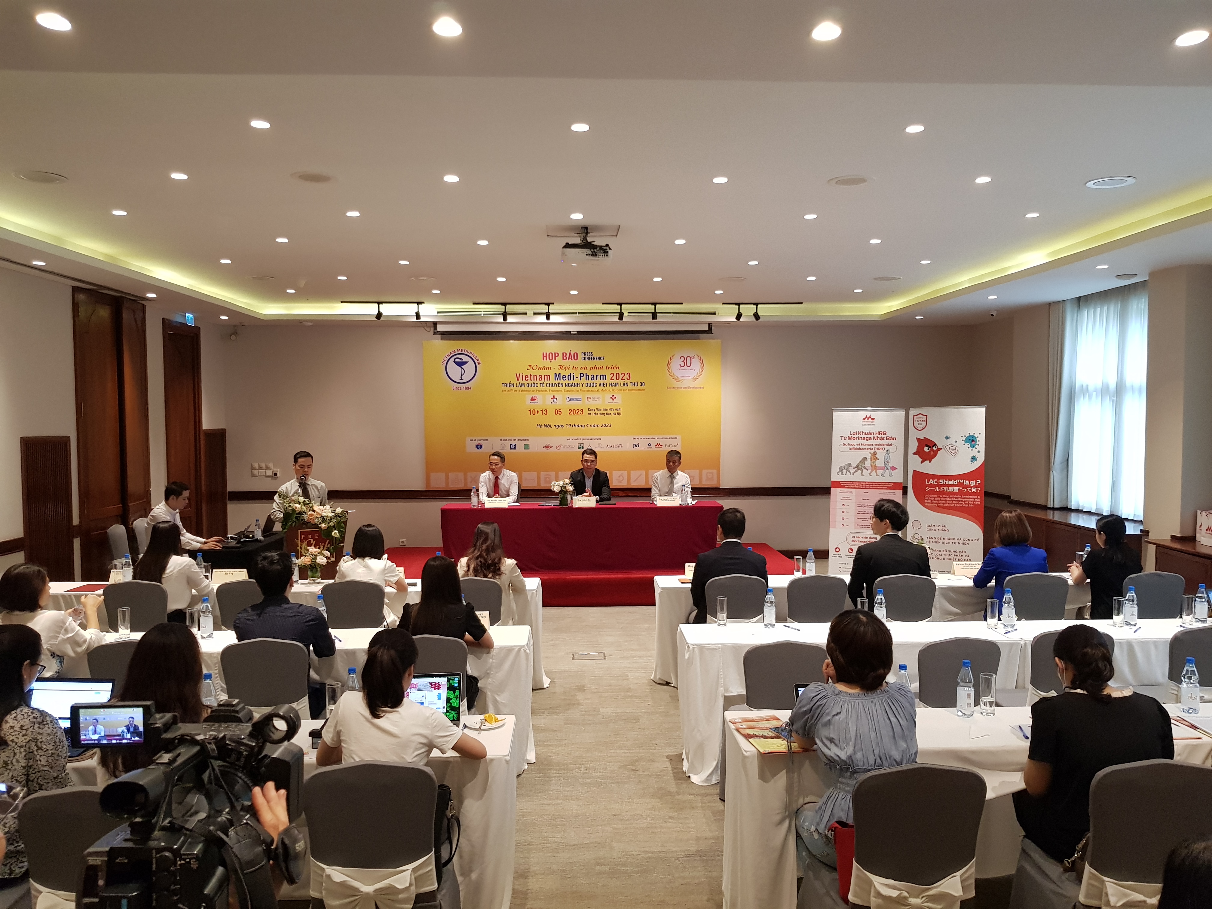 Asistirán 30 países y territorios a la trigésima Exposición Internacional Médica e Farmacéutica de Vietnam 2023