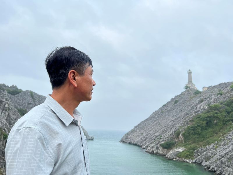 Nguyen Manh Hung, el guardián del faro en la isla Long Chau