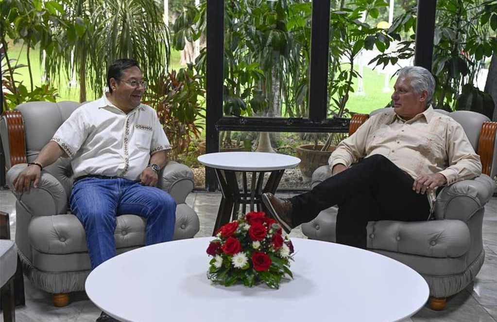 Líderes de Bolivia y Cuba sostienen conversaciones oficiales