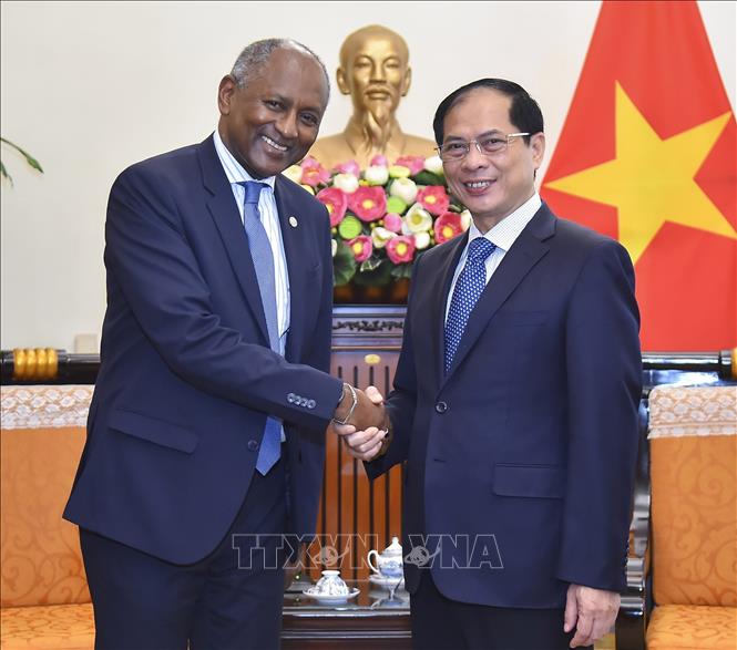 Vietnam juega un papel cada vez más importante en la UNESCO