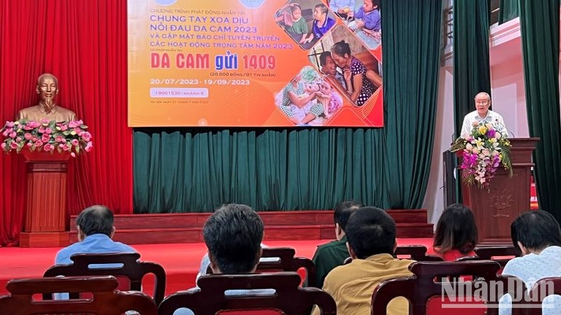Vietnam lanza campaña en apoyo a víctimas del Agente Naranja