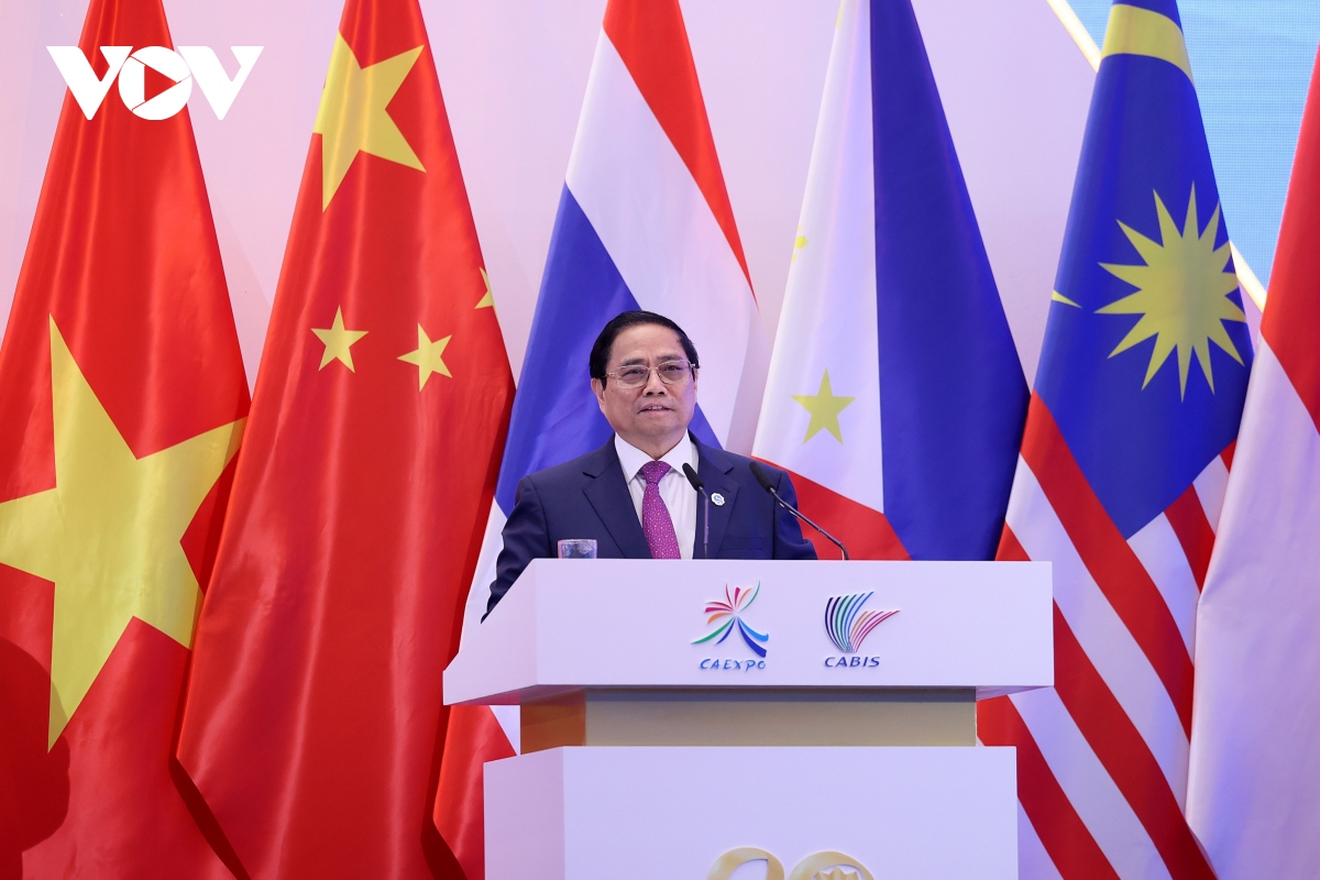 Vietnam aspira a trabajar junto con China y los países de la ASEAN