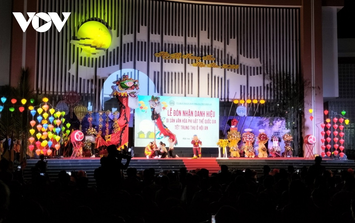 Reconocen al Festival del Medio Otoño en Hoi An como Patrimonio Cultural Inmaterial a nivel nacional