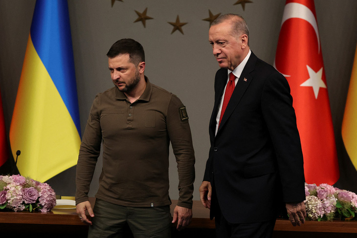 Turquía podría acoger la Conferencia Internacional sobre Ucrania a finales de octubre