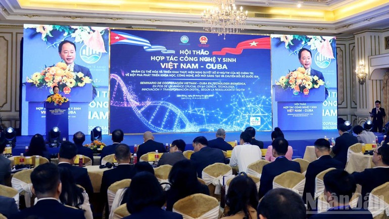 Vietnam y Cuba fortalecen cooperación en tecnología biomédica