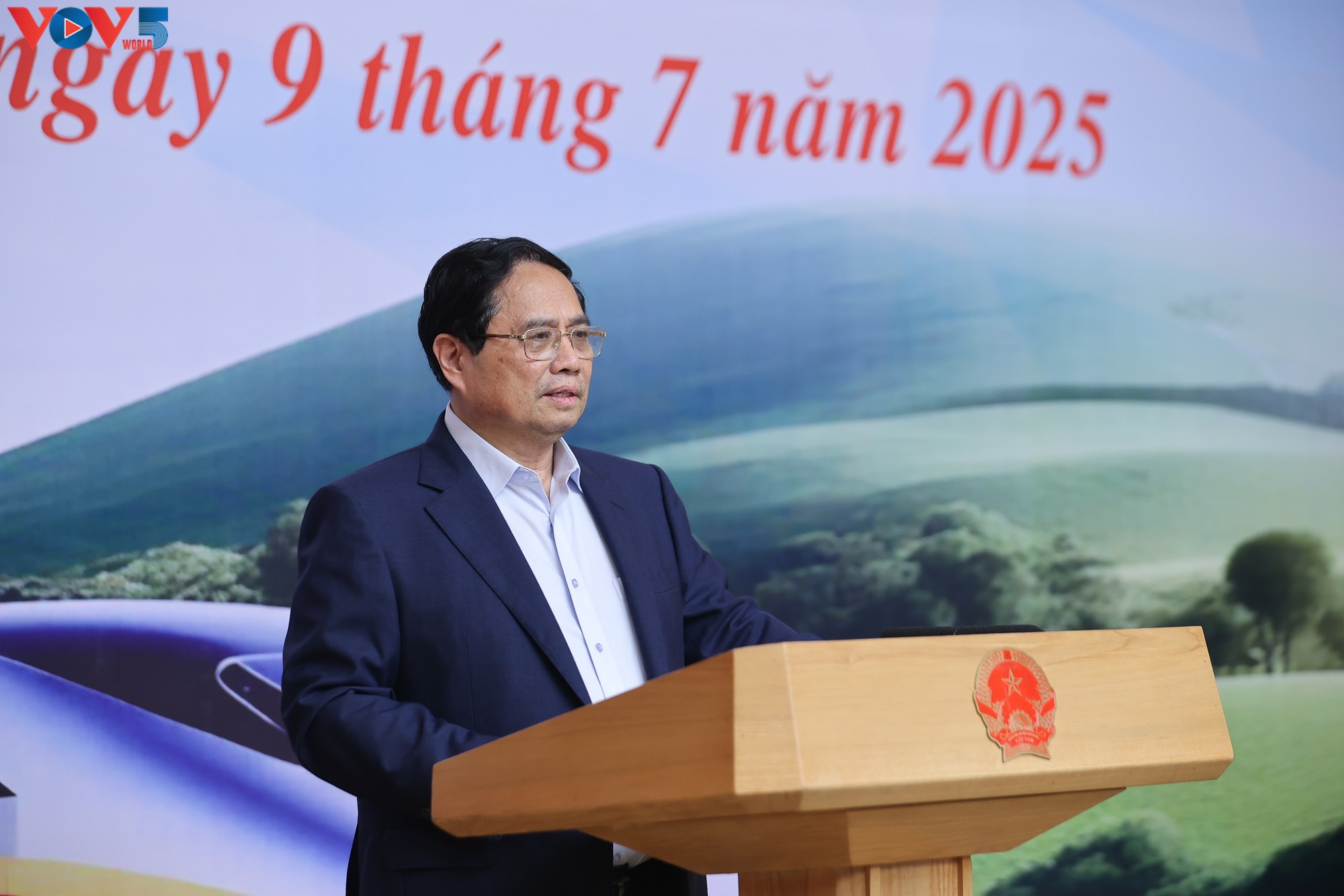 El primer ministro de Vietnam preside una conferencia sobre proyectos ferroviarios estratégicos