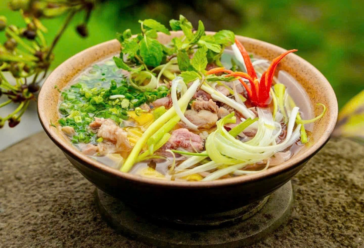 Pho hecho con maíz: un plato singular de la Meseta rocosa de Dong Van