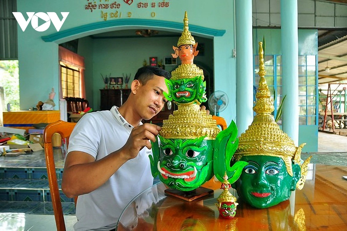 Mao y máscaras jemer: un patrimonio que sigue vivo