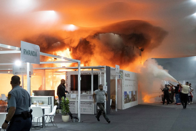 Negociaciones de la COP30 interrumpidas por un incendio