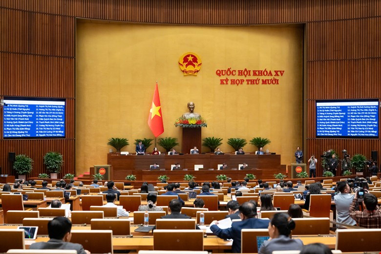 Diputados vietnamitas analizan inversión en desarrollo sostenible y reducción de la pobreza