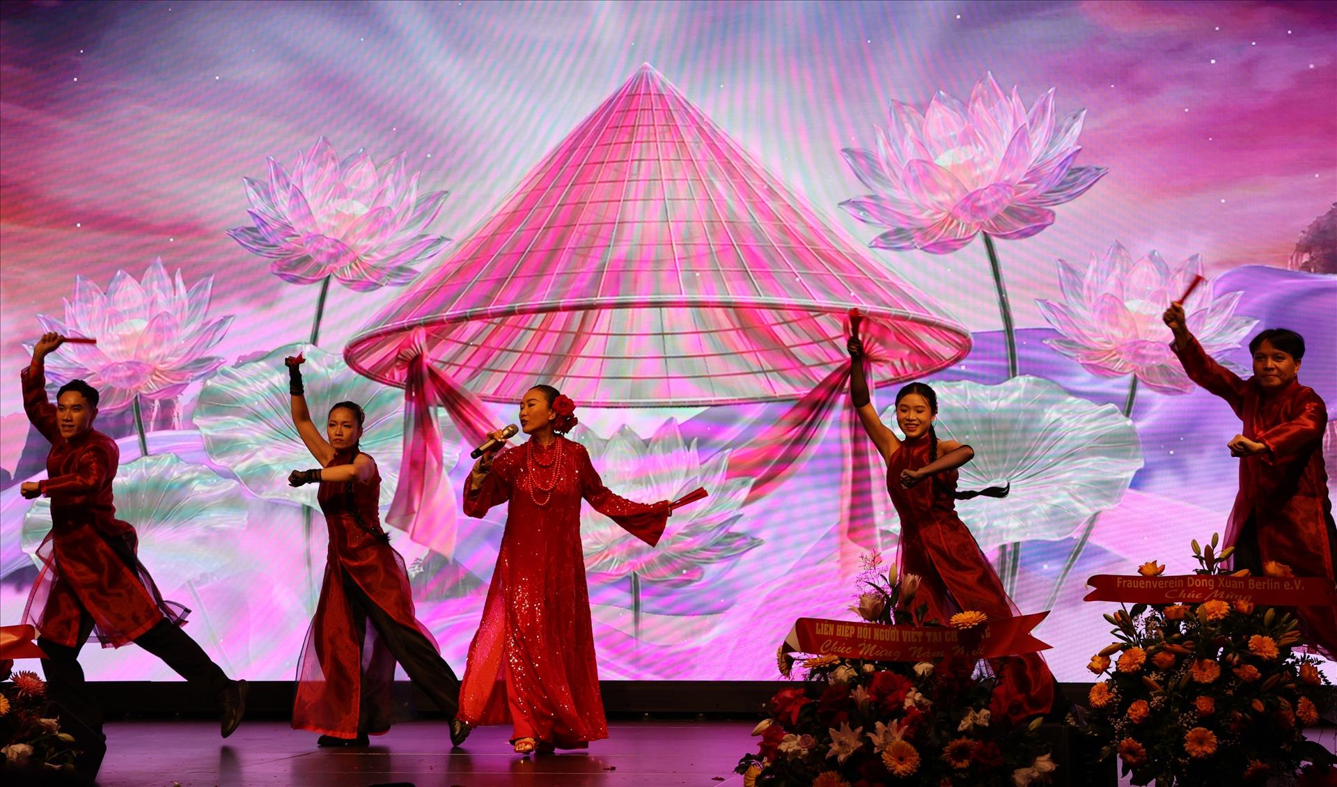 La comunidad vietnamita en Alemania celebra el Tet 2026