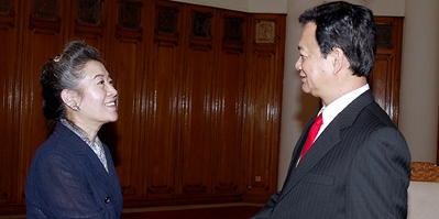 Premierminister Nguyen Tan Dung empfängt Umweltministerin Südkoreas