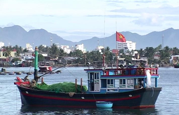Fischer in Khanh Hoa beginnen zum neuen Jahr den Fischfang