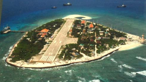 Delegation aus Ho Chi Minh Stadt besucht Insel Truong Sa Lon